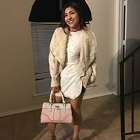Christine Cisneros Photo 25
