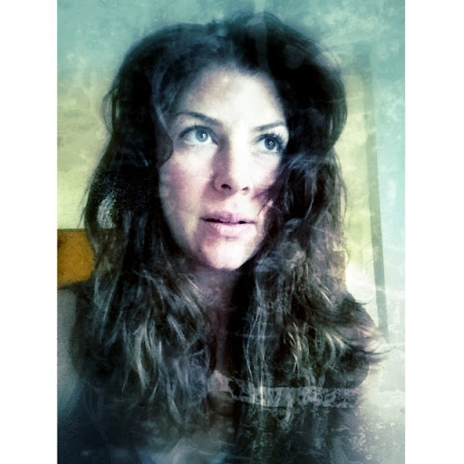 Jennifer Robb Photo 9
