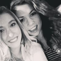 Emily Meeks Photo 19