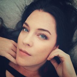 Jennifer Bailey Photo 18