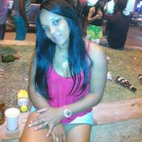 Aris Gonzalez Photo 7
