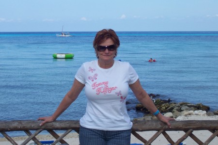Theresa Clark Photo 41
