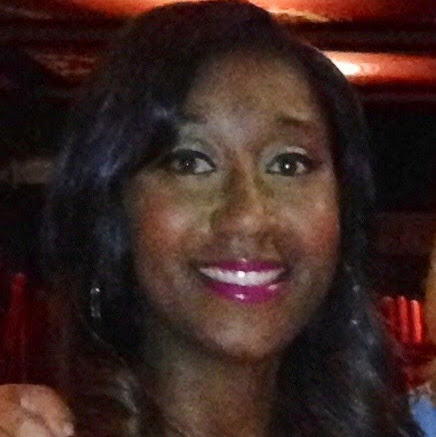 Monique Mitchell Photo 35