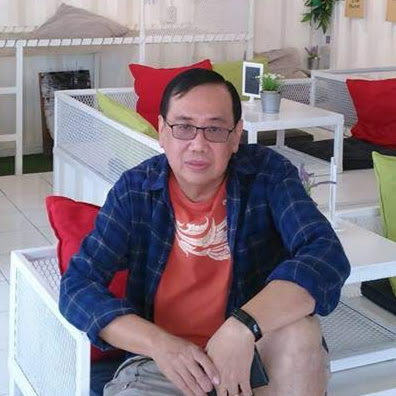 Robert Sim Photo 36