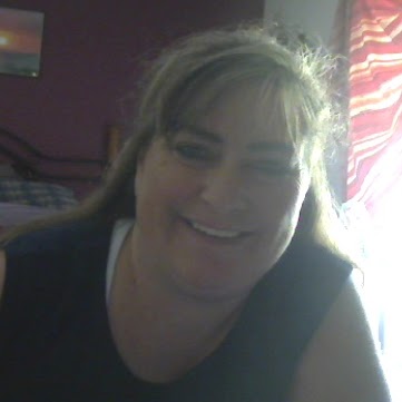 Lisa Weber Photo 16