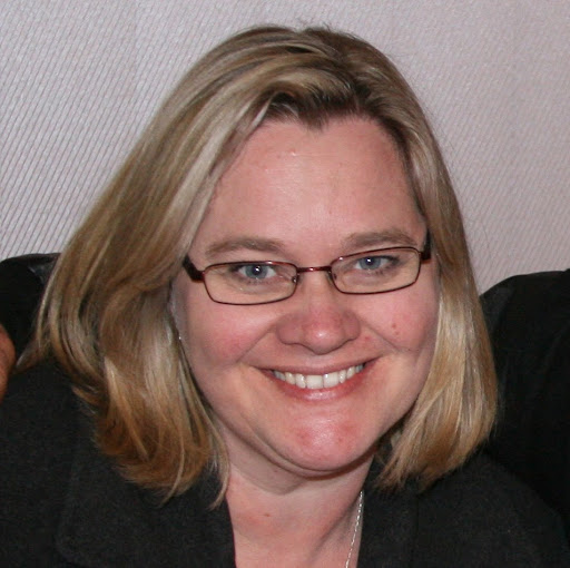 Julie Irving Photo 9