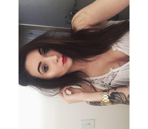 Anna Heck Photo 3