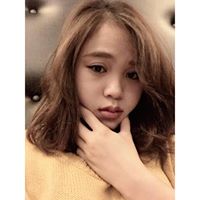 Tracy Trinh Photo 6