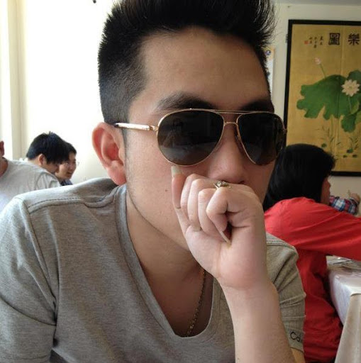 Tony Hoang Photo 30