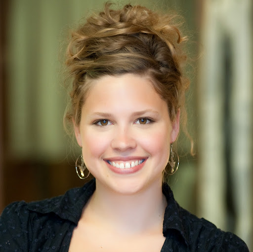Ashley Cook Photo 14