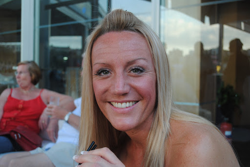 Julie Mcarthur Photo 9