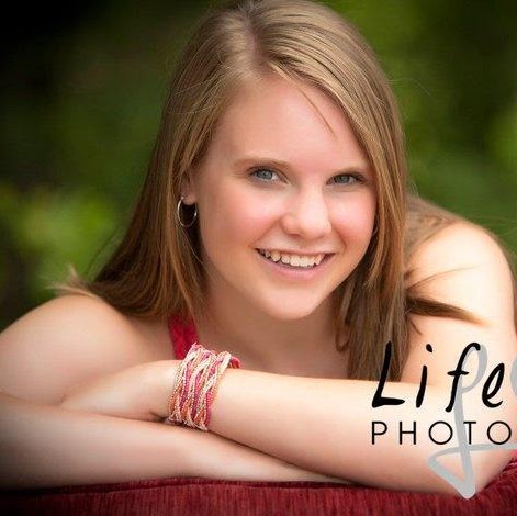 Kelly Hunter Photo 18