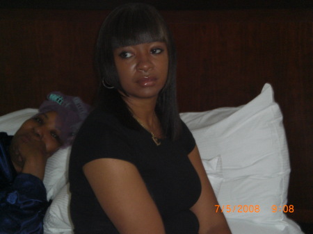 Erica Robinson Photo 19