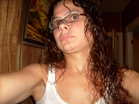 April Mitchell Photo 35