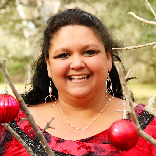 Tara Brewer Photo 15