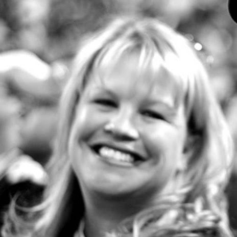 Stacey Riley Photo 34