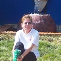 Julie Crabtree Photo 19