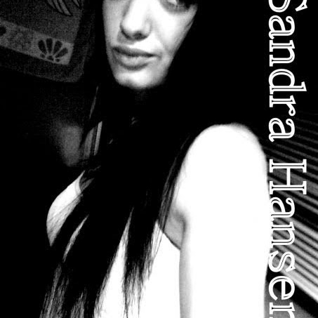 Sandra Hansen Photo 17