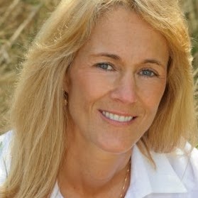 Cynthia Day Photo 10