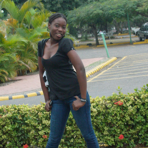 Rose Cadet Photo 11