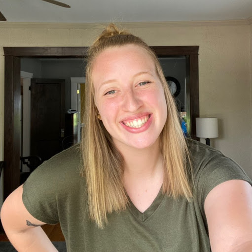 Olivia Warren Photo 35