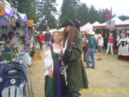 Sara Harris Photo 7