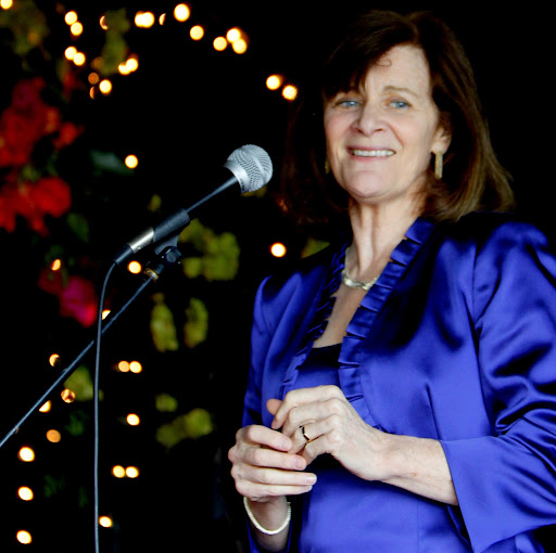 Suzanne Collins Photo 30
