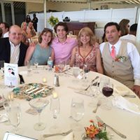 Julie Hauser Photo 17