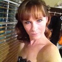 Martha Bond Photo 11
