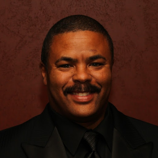 Frank Colbert Photo 28