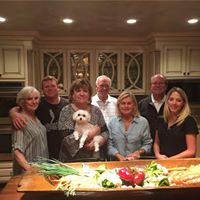 Bobbie Phillips Photo 16