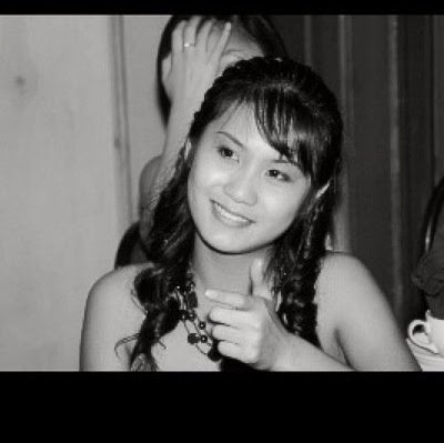 Julie Pham Photo 16