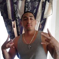 Raul Castaneda Photo 44