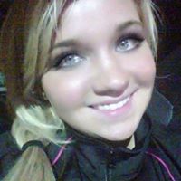Elizabeth Hickman Photo 27