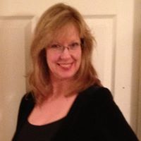Mary Dempsey Photo 14