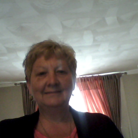 Angela Nicholas Photo 31