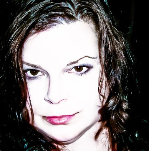 Mona Jones Photo 5