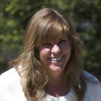 Lisa Peck Photo 16