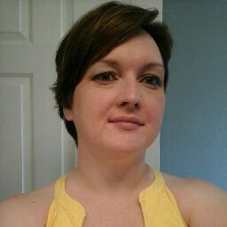 Crystal Hankins Photo 4