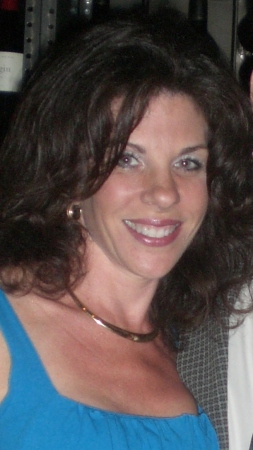 Julie Lewis Photo 47