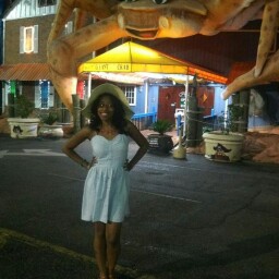 Teresa Ingram Photo 19