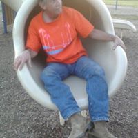 Bobby Newcomb Photo 3