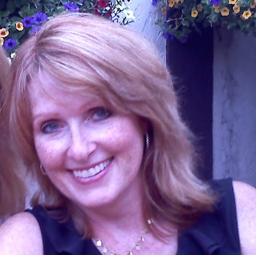 Kathleen Elliott Photo 26
