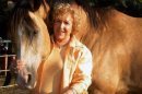 Paula Hooper Photo 23