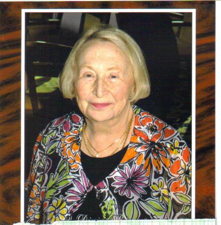 Lillian Harris Photo 20