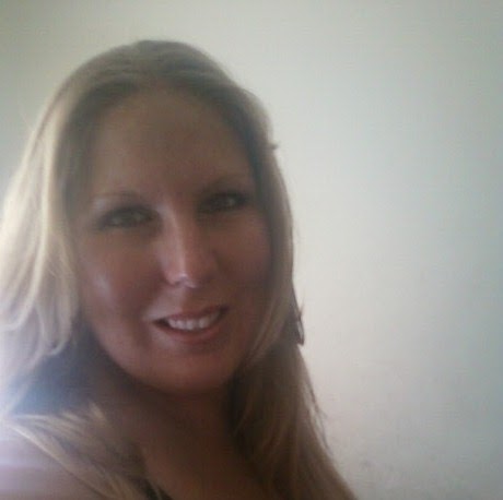 Debra Downey Photo 7