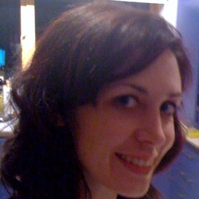 Elizabeth Hanlon Photo 28