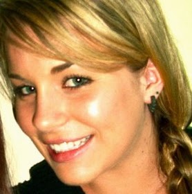 Julia Rowe Photo 15