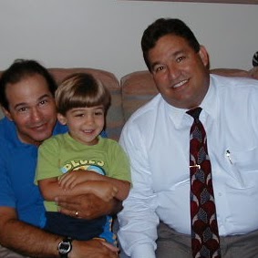 Luis Cisneros Photo 13