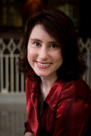 Victoria Walker Photo 14